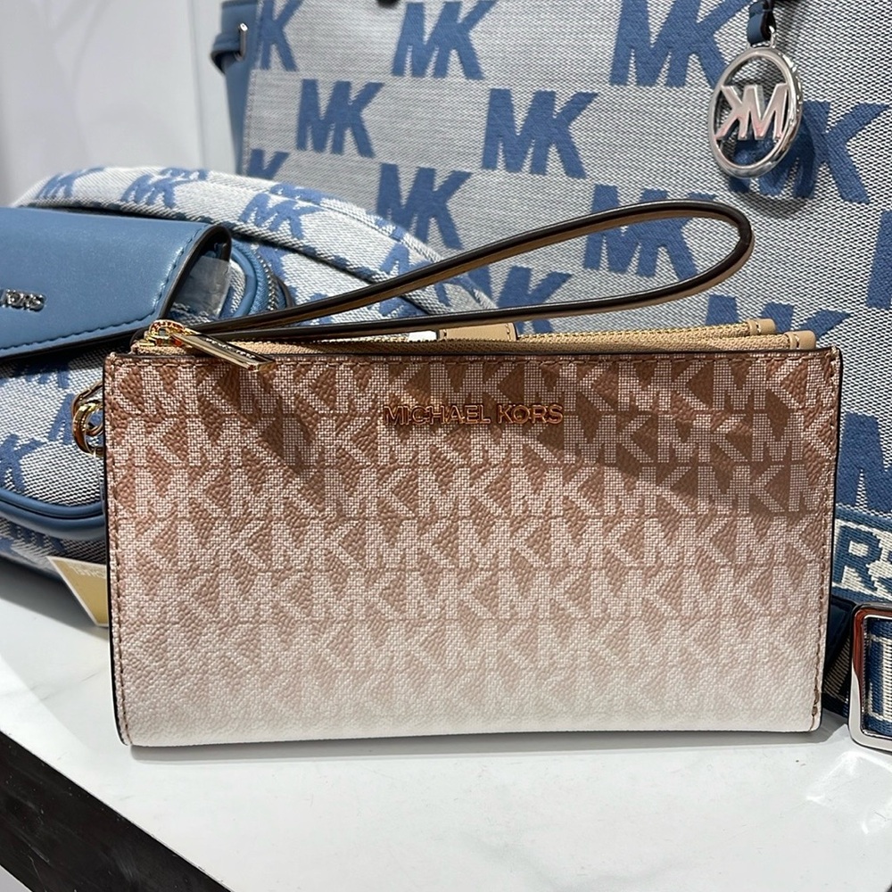 MICHAEL KORS
Jet Set Large Ombré Logo Double-Zip Wristlet-Wallet-Phone Case NWT - Picture 4 of 16